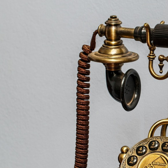 phone handset contact